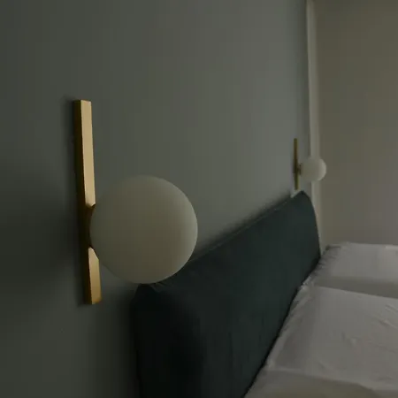 Alojamento de Acomodação e Pequeno-almoço Luna Nuova Nápoles