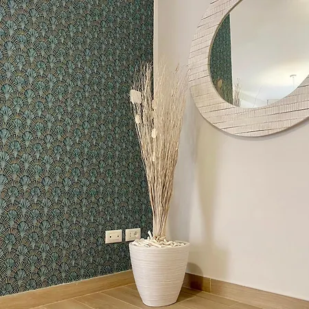 Alojamento de Acomodação e Pequeno-almoço Luna Nuova Nápoles